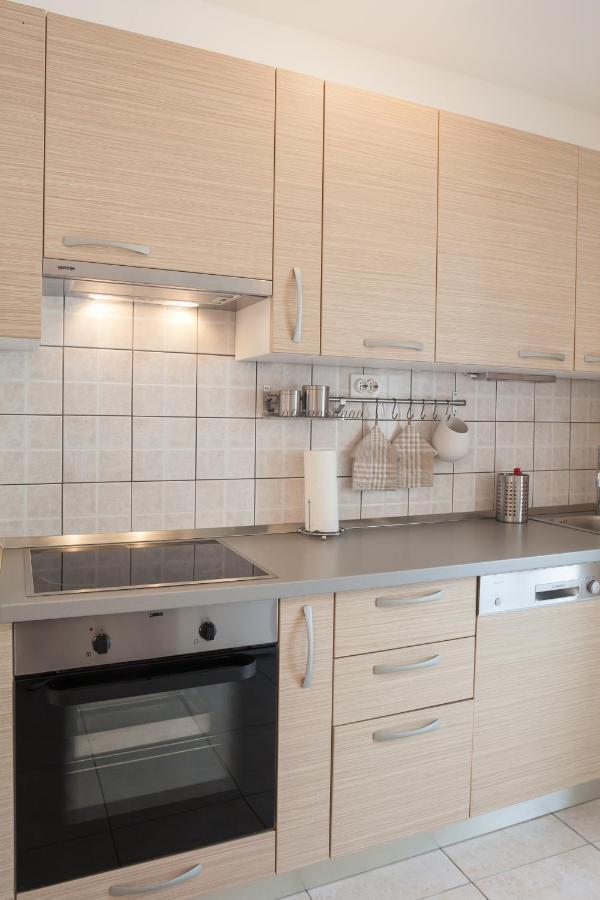 Apartment Bura 1 Makarska Exterior photo